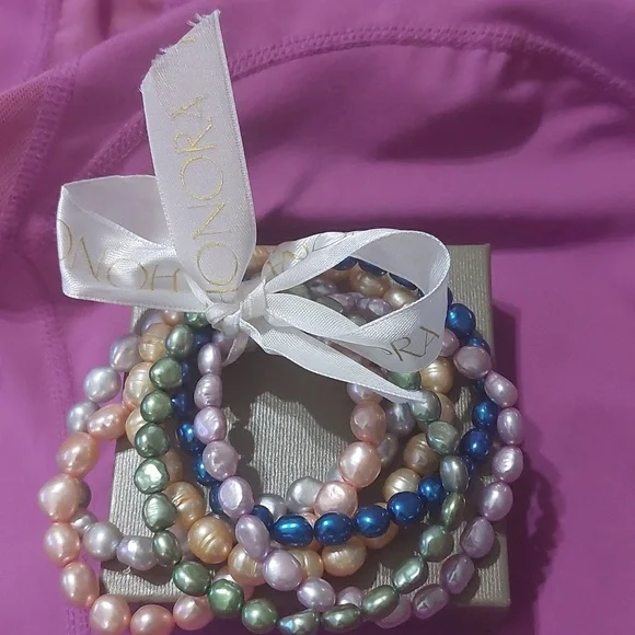 Honora Collection Fresh Pearl Stretchy Bracelets - Picture 2 of 4